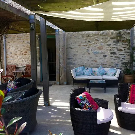 Le Moulin D'arcas. Bed & Breakfast *