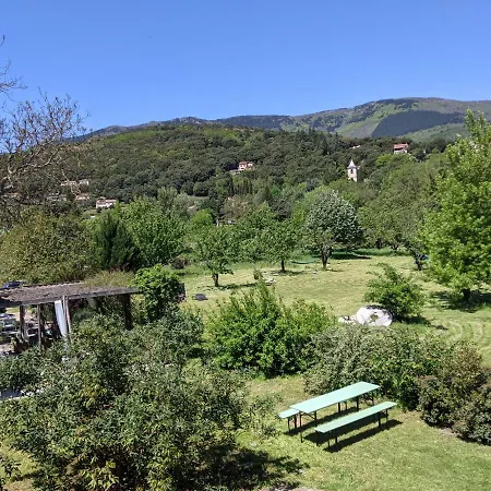 Bed & Breakfast Le Moulin D'arcas. *