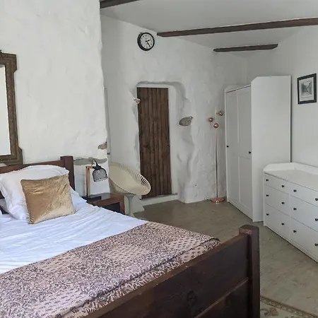 Le Moulin D'arcas. Bed & Breakfast *